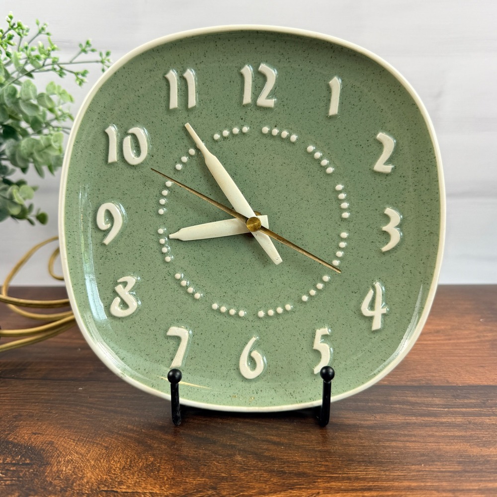Russel Wright General Electric Ceramic Wall Clock Green Mid Century Works